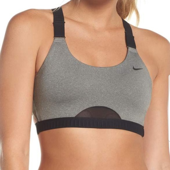 nike infinity sports bra